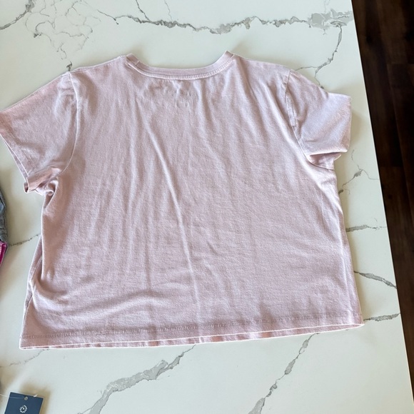 NWT/ NWOT Set of 3 Universal Thread Shrunken Short Sleeve Cropped Tees Size L - Picture 8 of 14